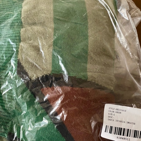 Daria + Dolls Kill Sweater - Picture 6 of 6